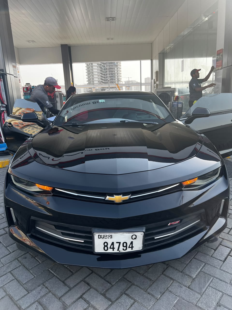 黑色的 雪佛兰 科迈罗 RS 轿跑车 V6 2017